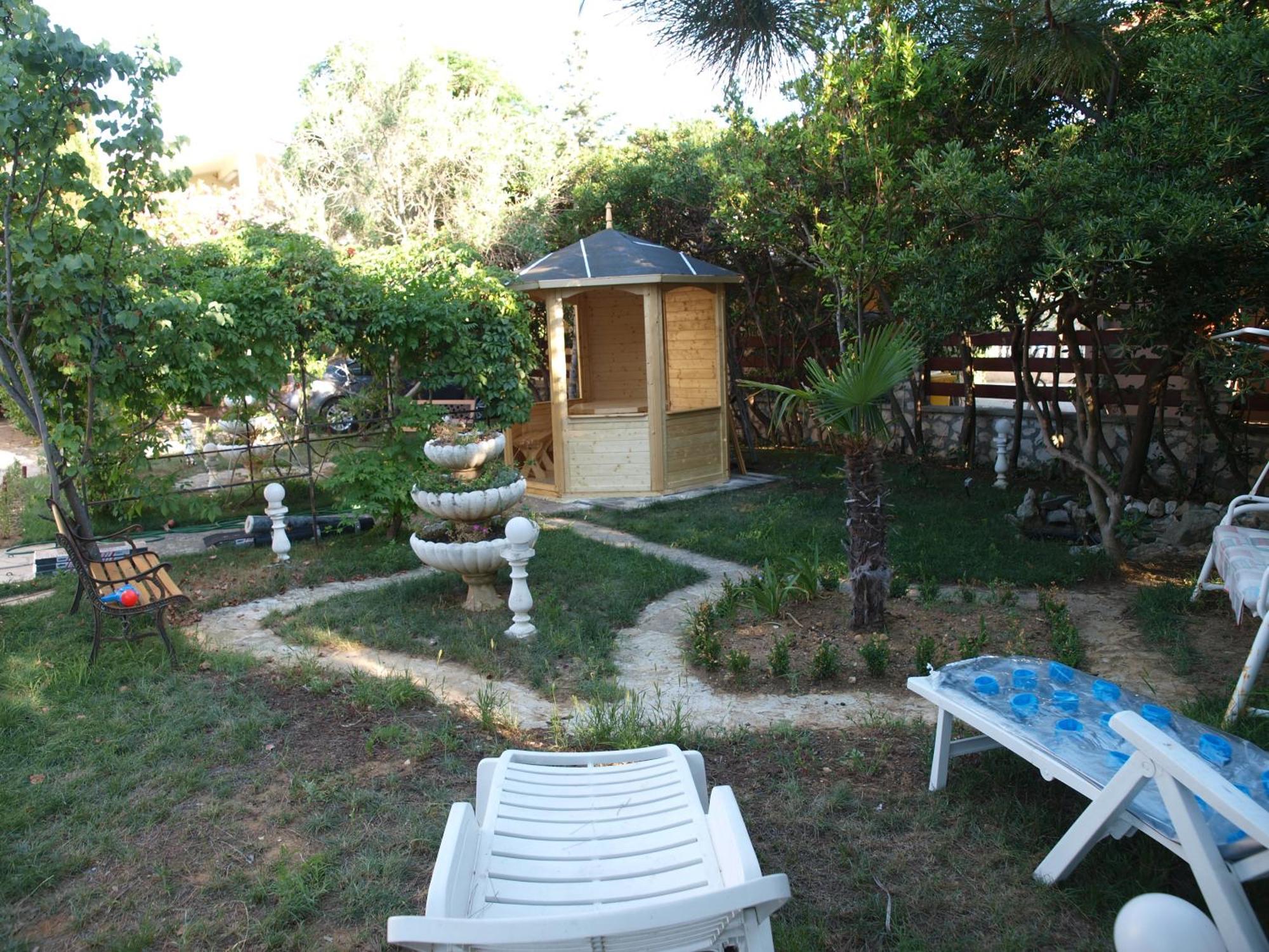 Apartments And Bungalows Vila Dalibor Nin Luaran gambar